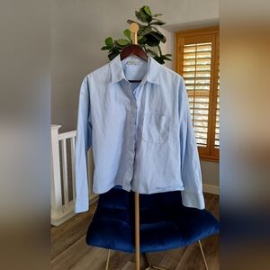 Vince Cropped Longsleeve Shirt in Blue. Size L